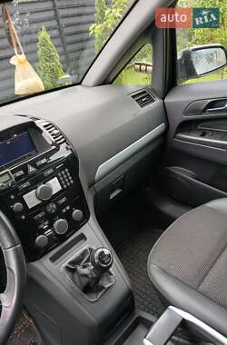 Мінівен Opel Zafira 2008 в Камені-Каширському