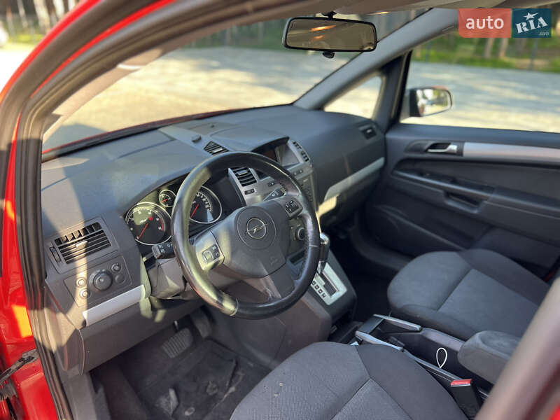 Мінівен Opel Zafira 2006 в Києві