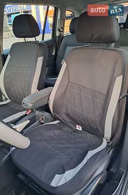Минивэн Opel Zafira 2009 в 