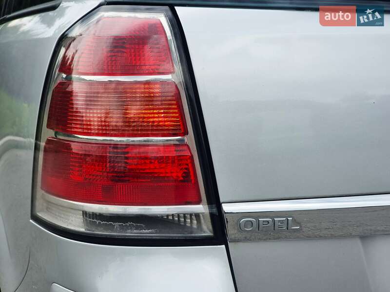 Мінівен Opel Zafira 2007 в Хмельницькому