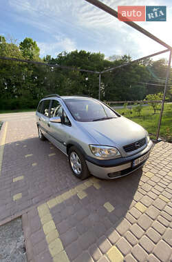 Мінівен Opel Zafira 2001 в Калинівці