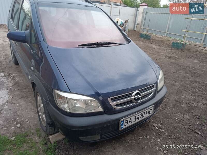 Мінівен Opel Zafira 2000 в Кропивницькому