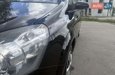 Минивэн Opel Zafira 2009 в 