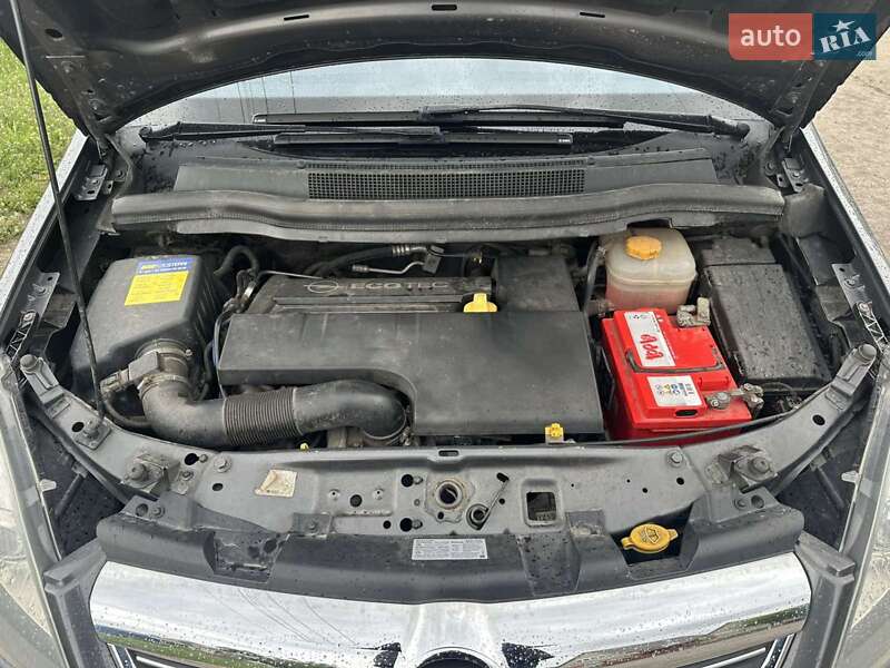 Мінівен Opel Zafira 2008 в Жашківу