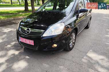 Минивэн Opel Zafira 2009 в Полтаве