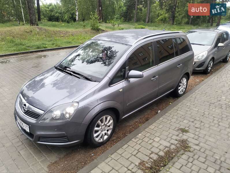 Мінівен Opel Zafira 2006 в Острозі