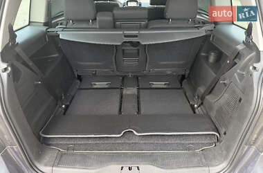 Минивэн Opel Zafira 2010 в 