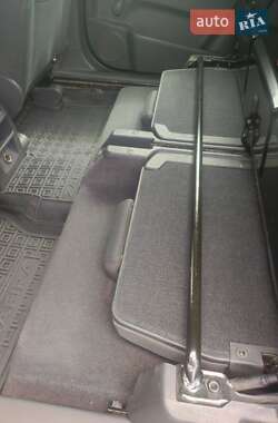 Минивэн Opel Zafira 2010 в 