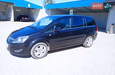 Минивэн Opel Zafira 2011 в 