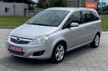 Минивэн Opel Zafira 2008 в Черкассах