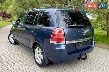 Мінівен Opel Zafira 2005 в 