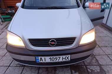 Минивэн Opel Zafira 2003 в Белой Церкви