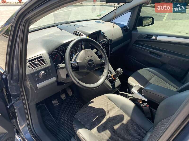 Мінівен Opel Zafira 2009 в Городку