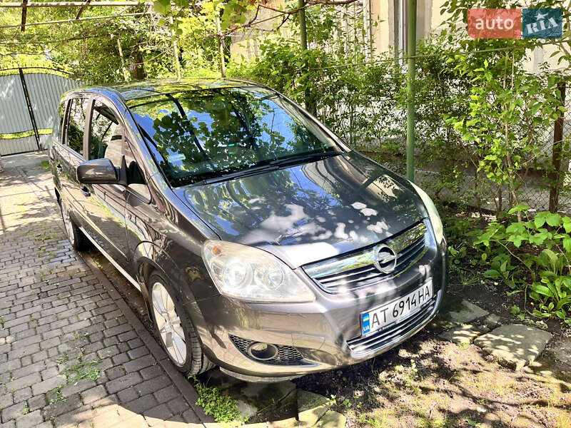 Opel Zafira 2009 Opel Zafira 2009