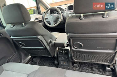Минивэн Opel Zafira 2006 в 