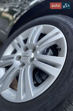 Мінівен Opel Zafira 2013 в 