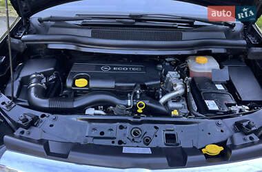 Мінівен Opel Zafira 2013 в 