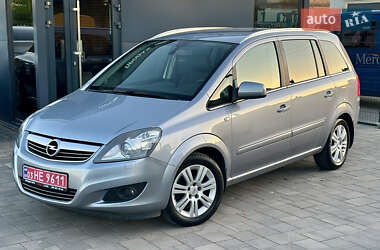Мінівен Opel Zafira 2010 в Рівному