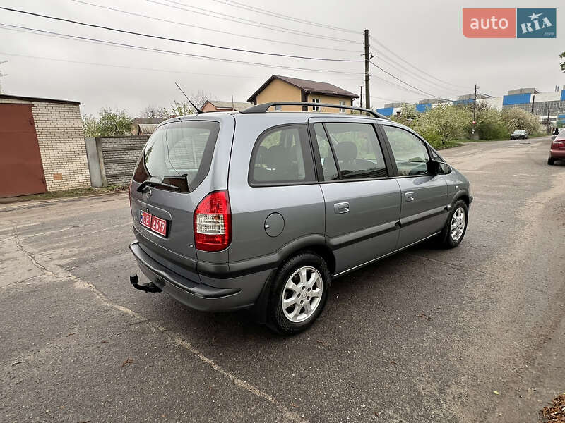 Минивэн Opel Zafira 2005 в Сумах