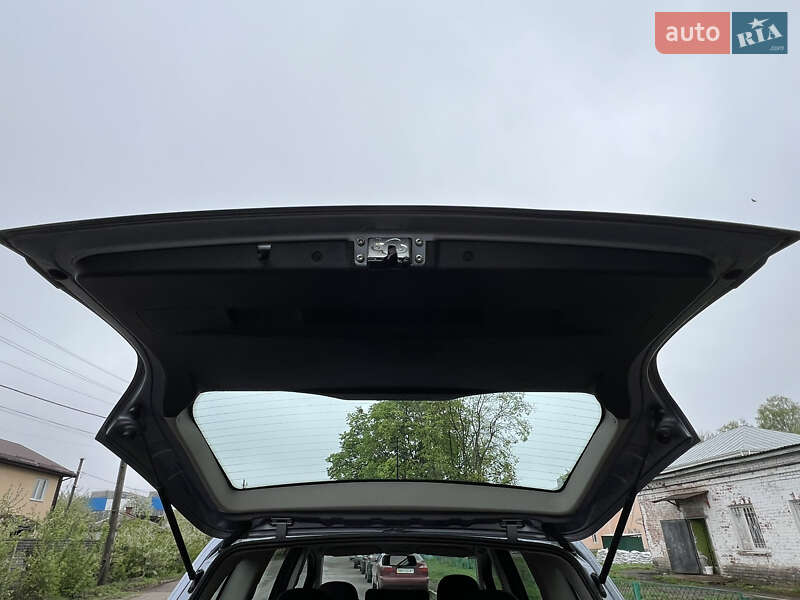 Минивэн Opel Zafira 2005 в Сумах