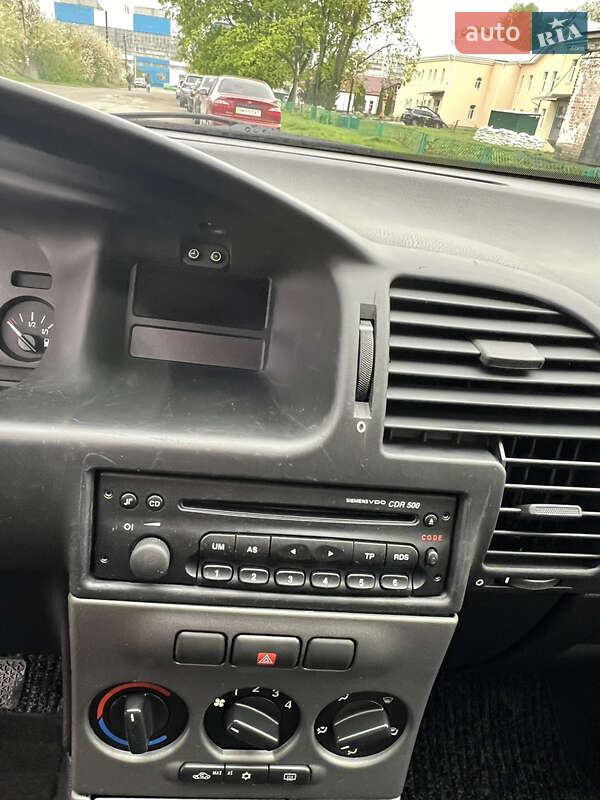 Минивэн Opel Zafira 2005 в Сумах