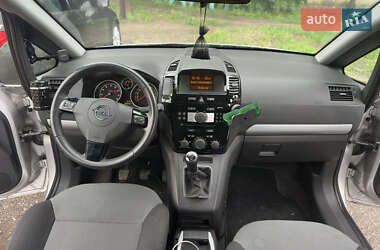 Минивэн Opel Zafira 2010 в Павлограде