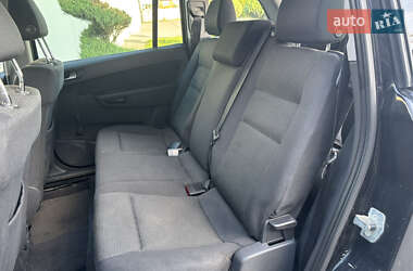 Минивэн Opel Zafira 2007 в 