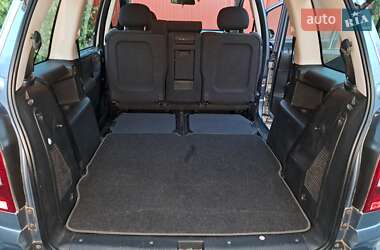Мінівен Opel Zafira 2005 в 