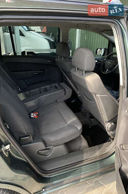 Мінівен Opel Zafira 2010 в 