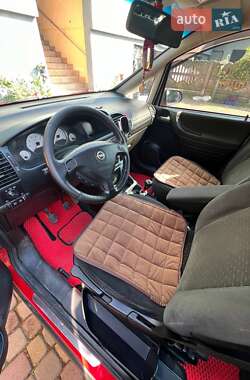 Мінівен Opel Zafira 2003 в 