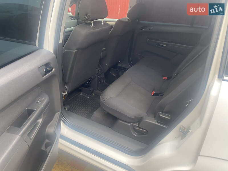 Минивэн Opel Zafira 2012 в Ковеле