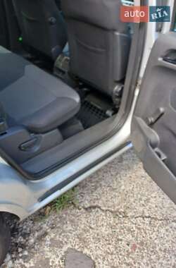 Минивэн Opel Zafira 2009 в 