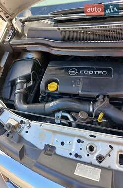 Мінівен Opel Zafira 2009 в Чернігові