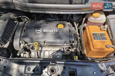 Мінівен Opel Zafira 2012 в 