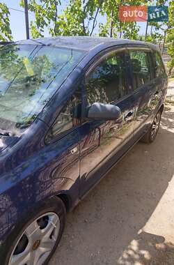 Минивэн Opel Zafira 2006 в 