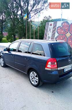Мінівен Opel Zafira 2008 в Івано-Франківську