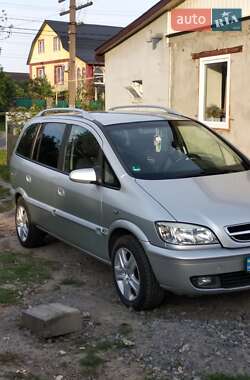 Минивэн Opel Zafira 2005 в Хмельницком