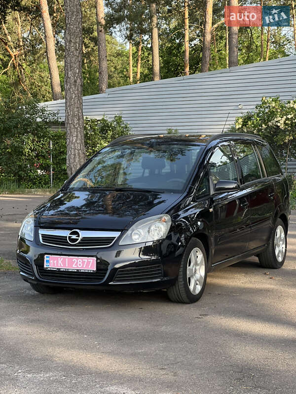 Минивэн Opel Zafira 2006 в 