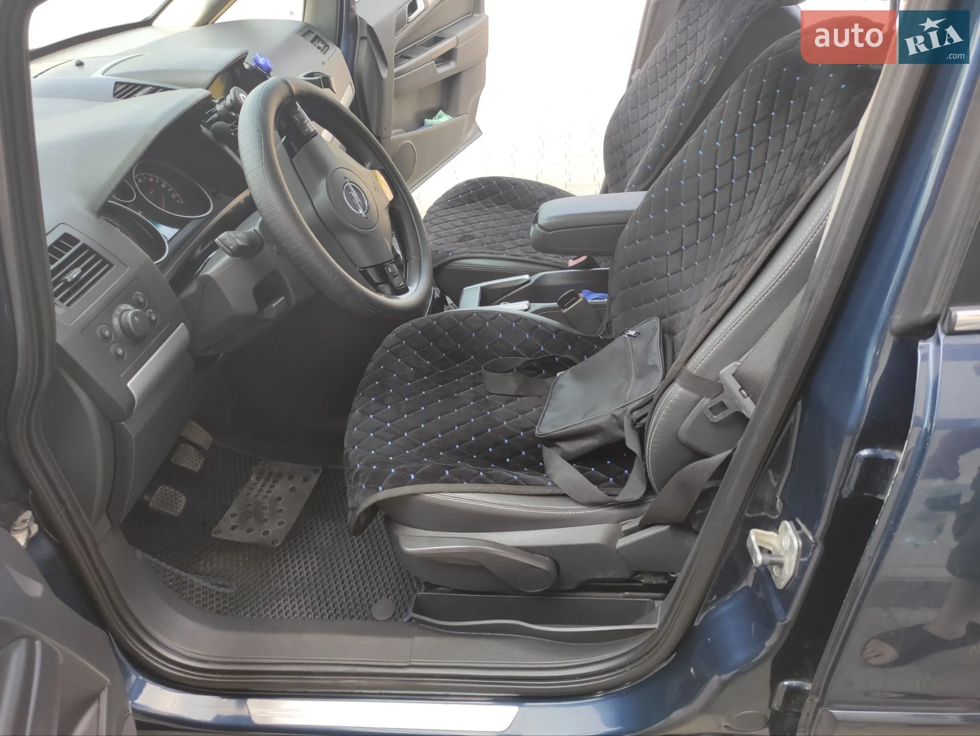 2010 Opel Zafira - мініатюра 7