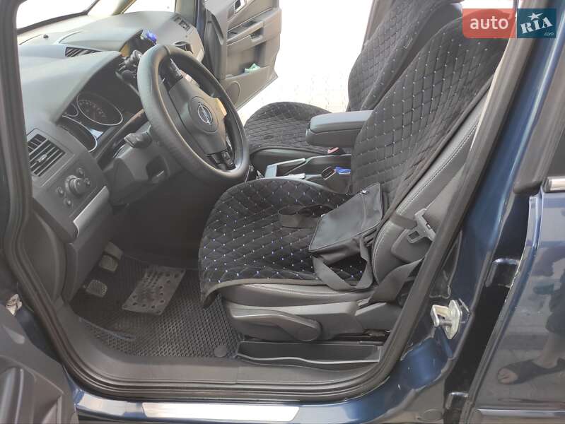 Мінівен Opel Zafira 2010 в Могилів-Подільському фото 7 Мінівен Opel Zafira 2010 в Могилів-Подільському