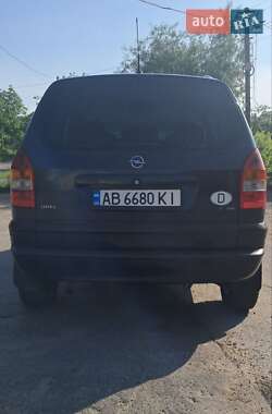 Минивэн Opel Zafira 2002 в 