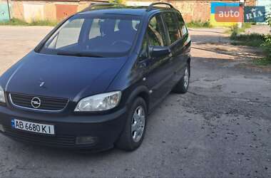 Минивэн Opel Zafira 2002 в 