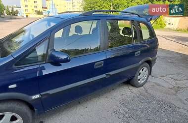 Минивэн Opel Zafira 2002 в 