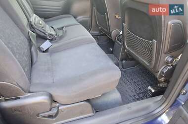 Минивэн Opel Zafira 2002 в 
