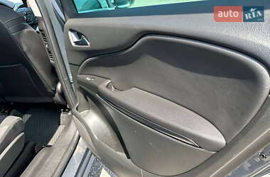 Микровэн Opel Zafira 2015 в 