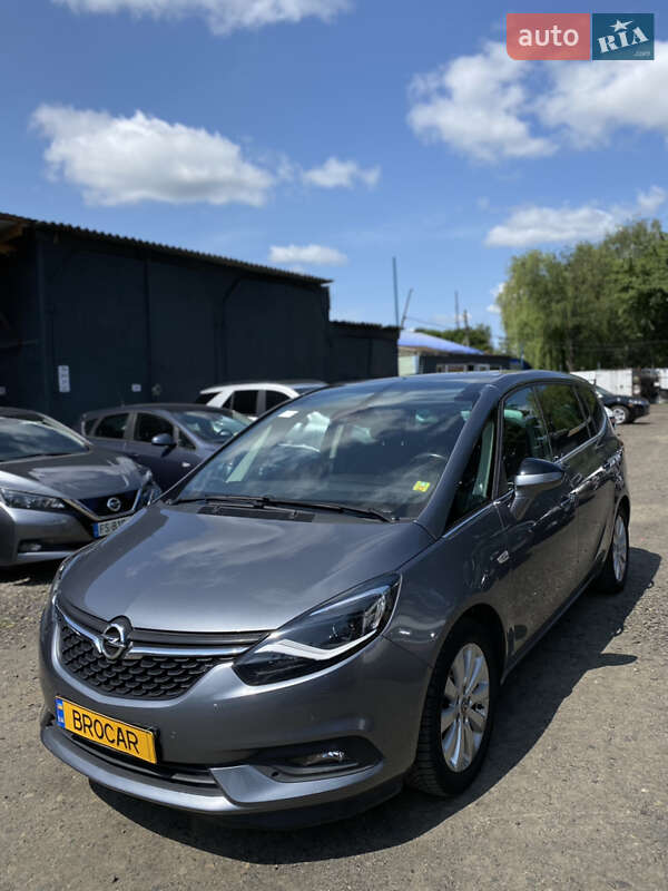 Opel Zafira 2017