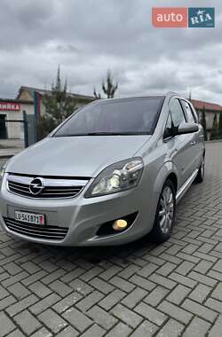 Мінівен Opel Zafira 2009 в Золочеві