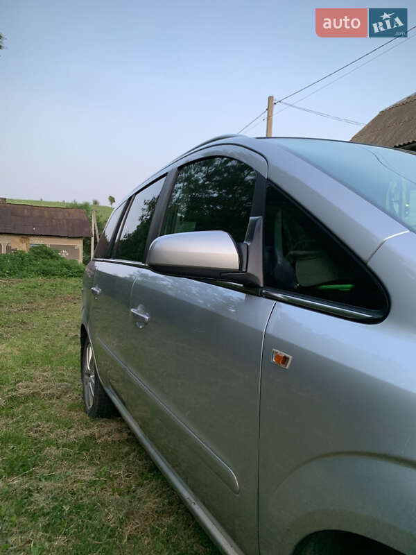 Минивэн Opel Zafira 2008 в Золочеве фото 24 Минивэн Opel Zafira 2008 в Золочеве