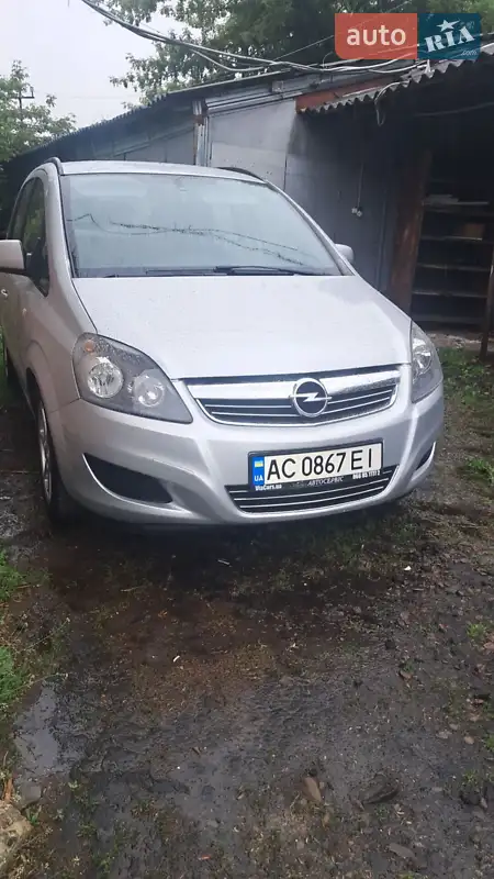 Opel Zafira