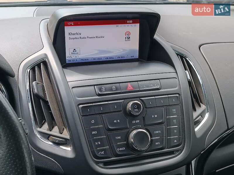 Мікровен Opel Zafira 2015 в Харкові